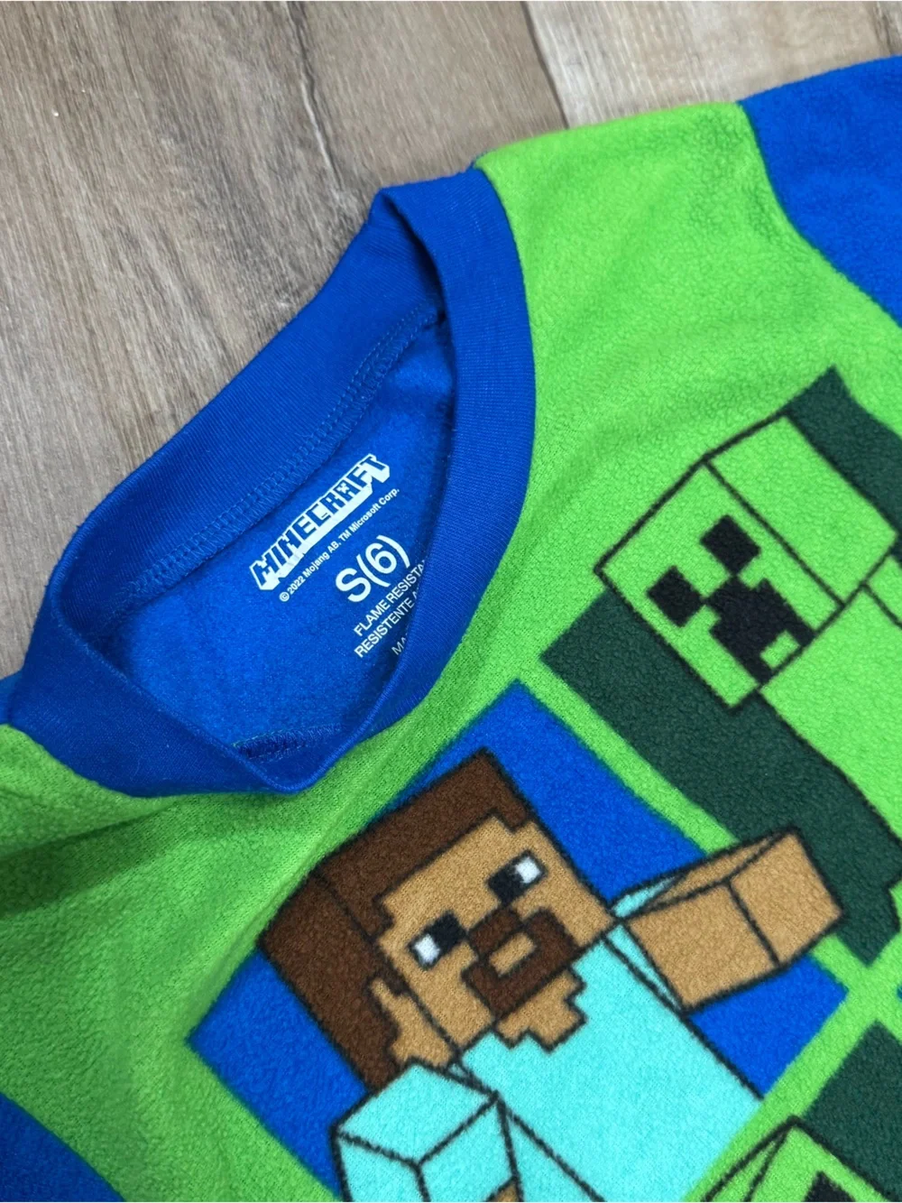 Minecraft Kids Two-Piece Green & Blue Pajama Set - Size: 6